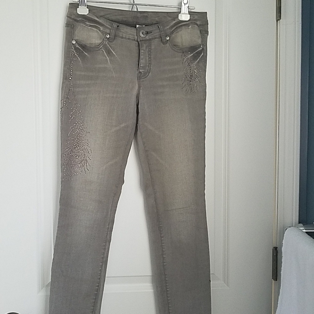 Light grey jeans